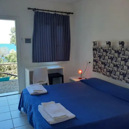 Grotte Del Paradiso 费拉约港